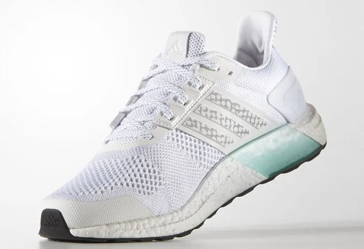 Adidas UltraBoost St 'Glow' sneakers, white