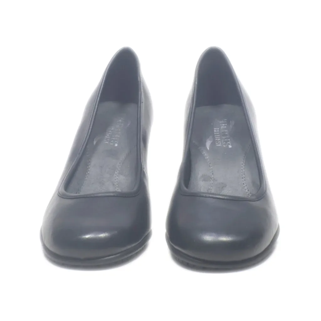 Aerosoles Heelrest Mid-Heel Shoes Leather Black Colour For Women