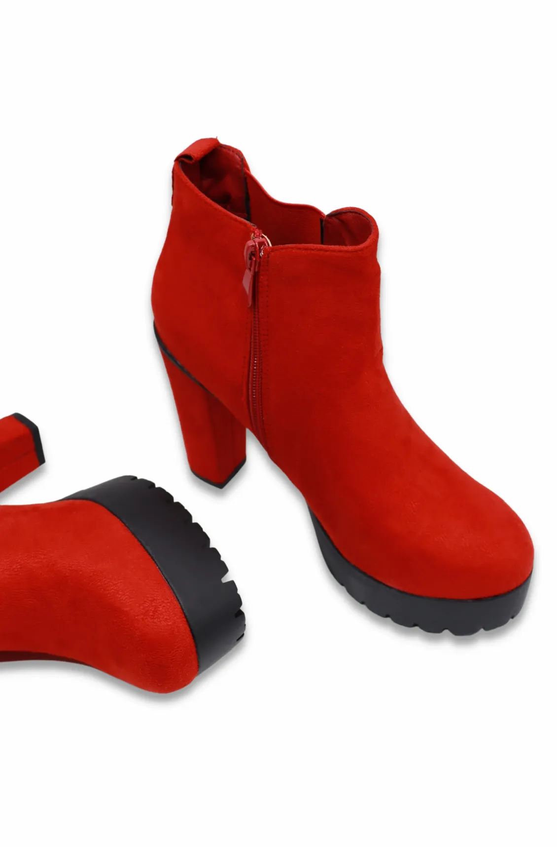 Edwin Women’s Suedette Ankle Boots (Red)