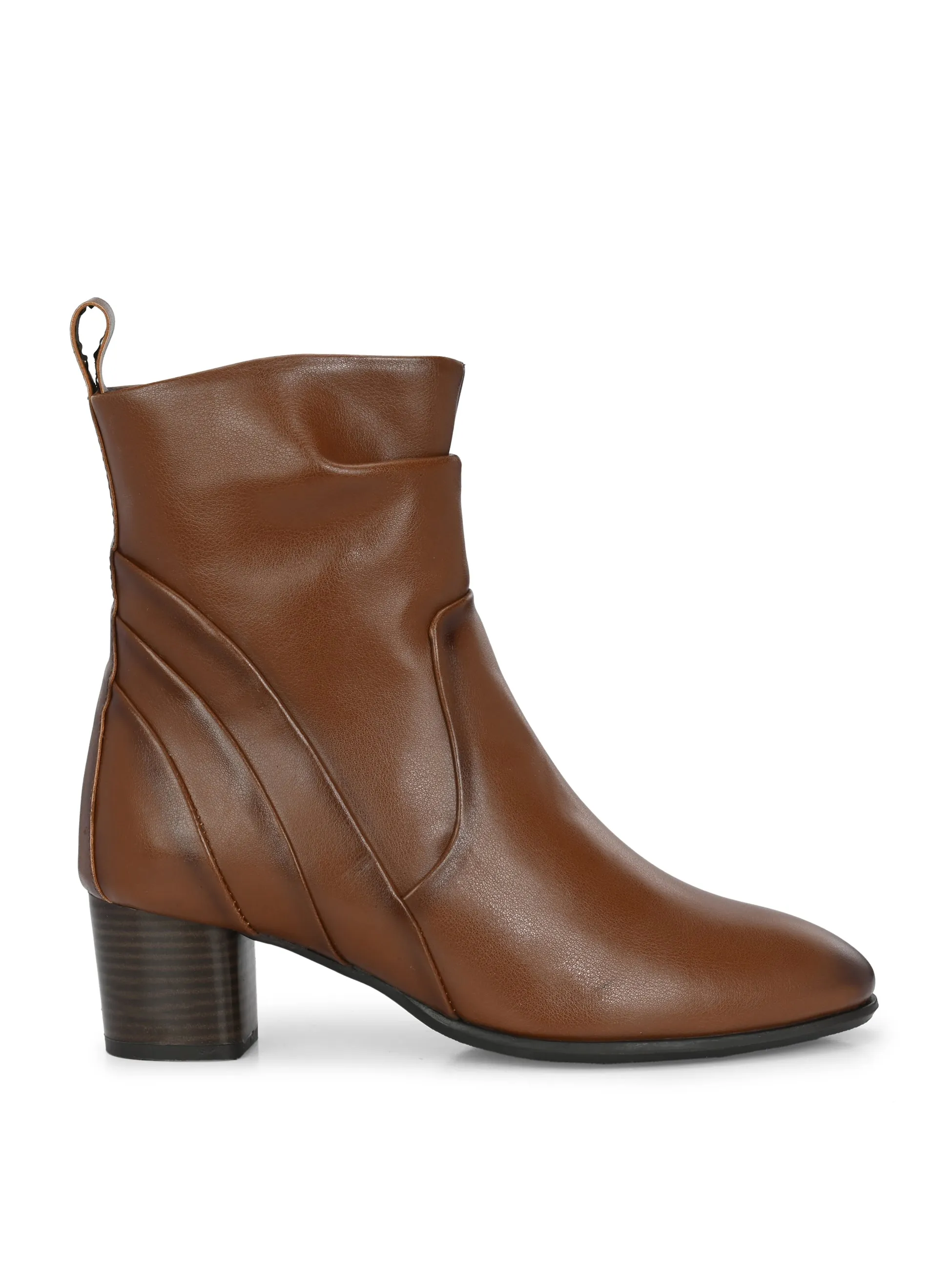 Helen Ankle Length Boots with wrinkle effect