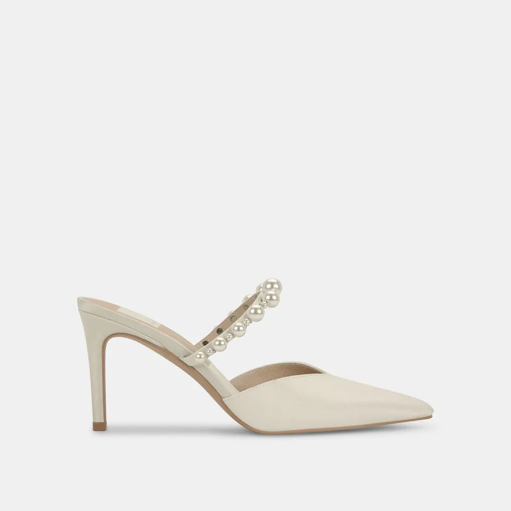 Kanika Heel
