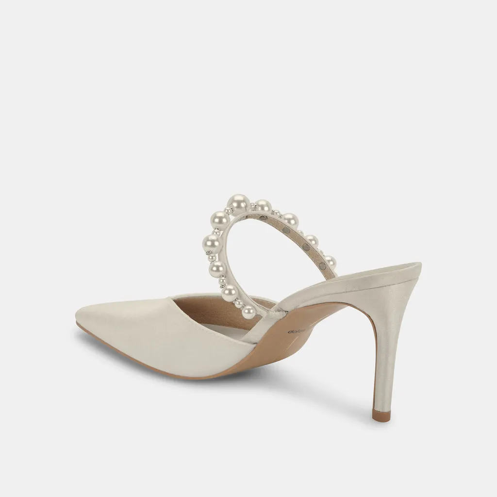 Kanika Heel