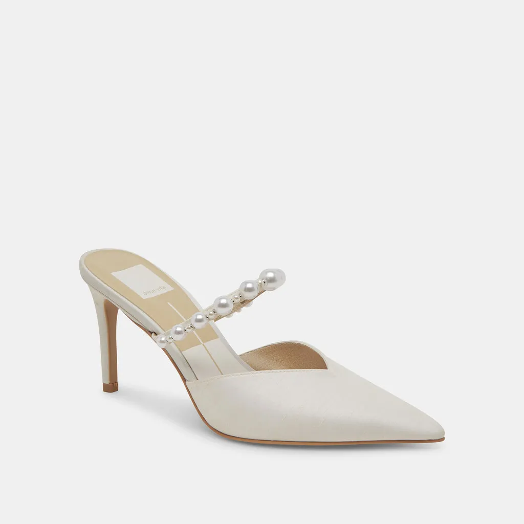 Kanika Heel