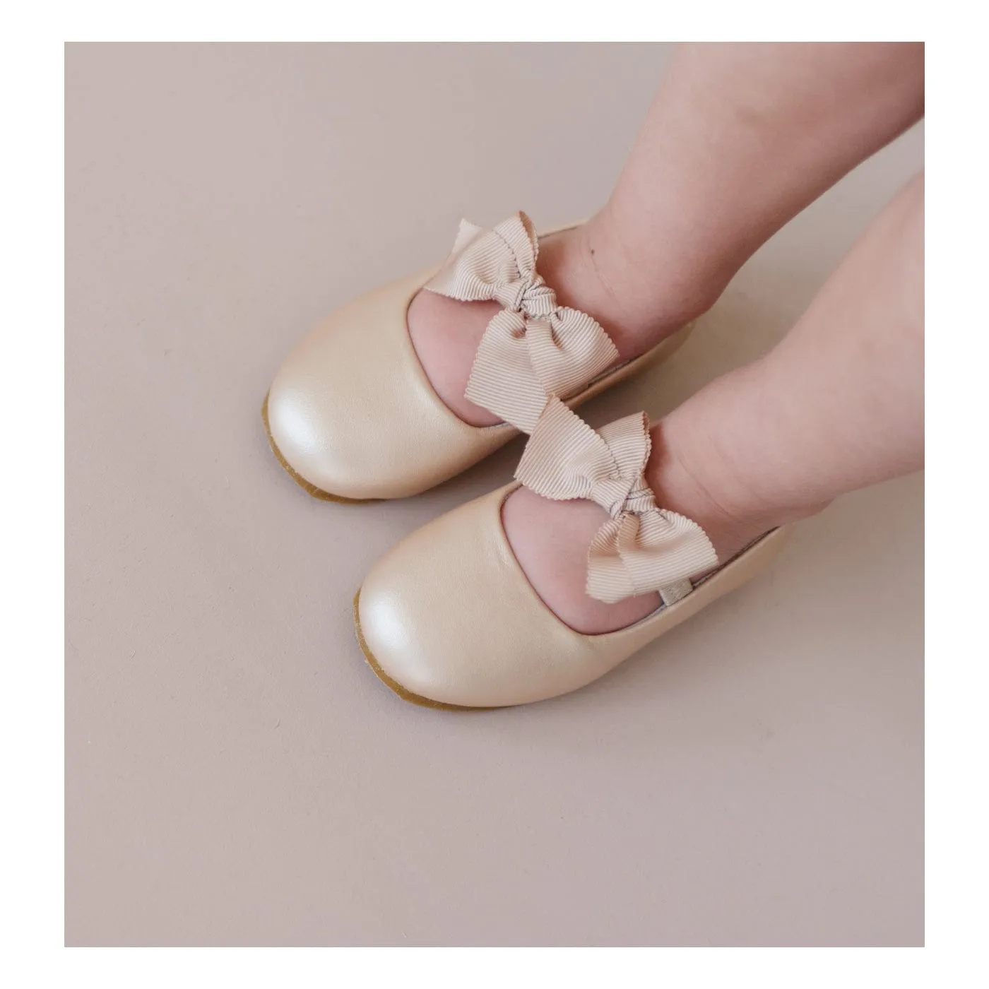 L'Amour Pauline Bow Flat