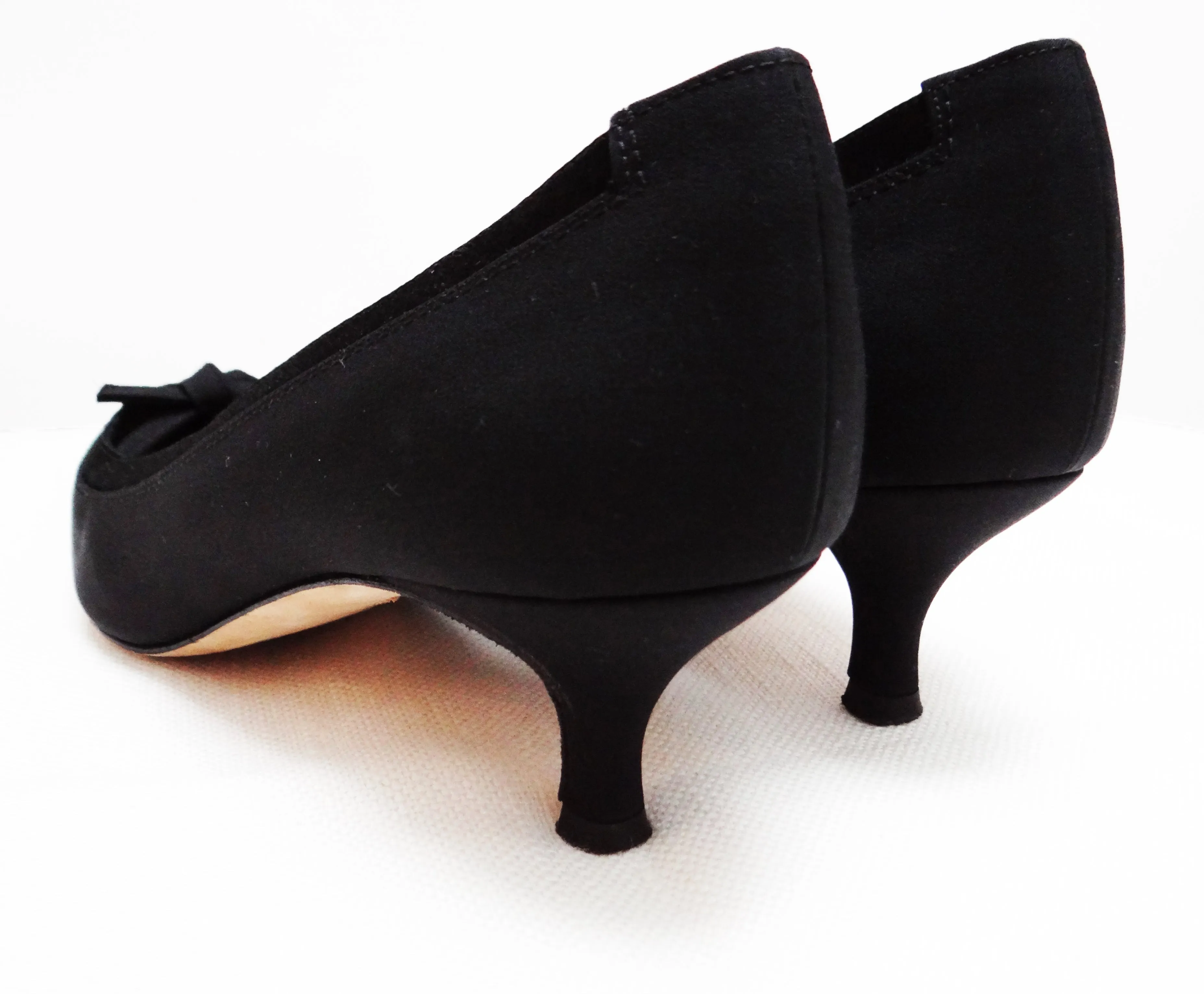 Manolo Blahnik Black Satin Evening Shoes, EU35.5