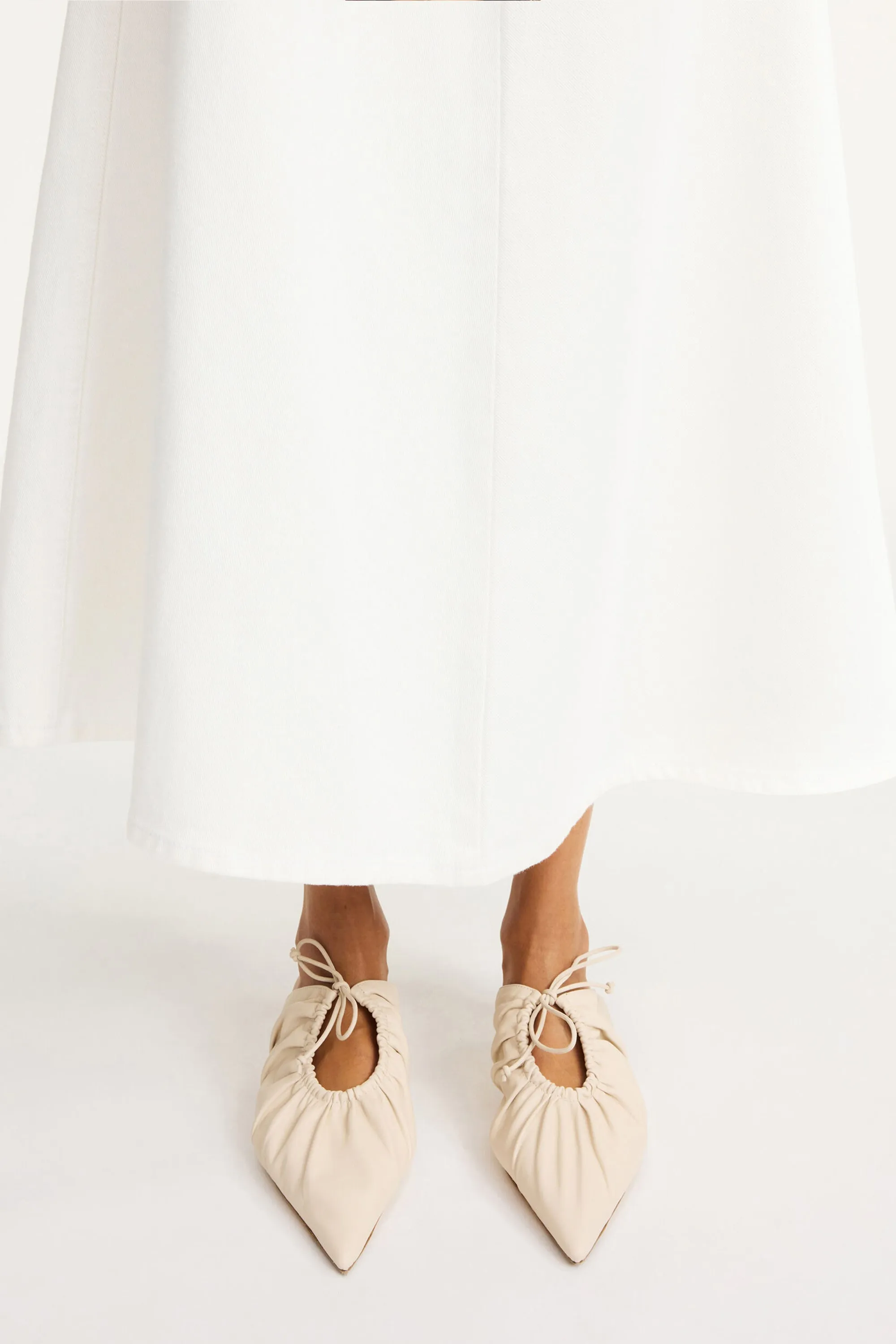 Mules Masey in Light Sand