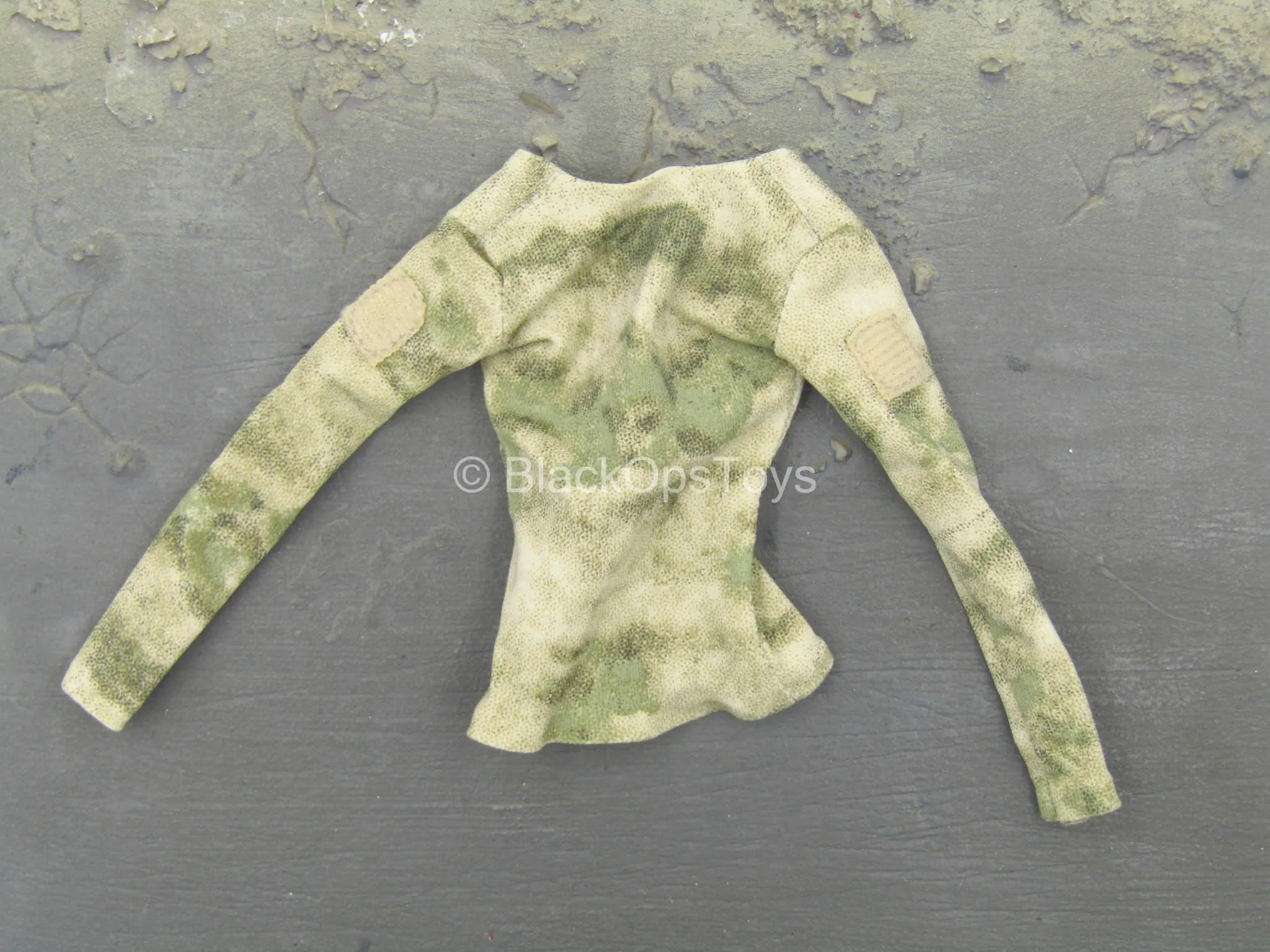 Pink Jacket & Foliage Green Shirt w/Tan Pants & Boots