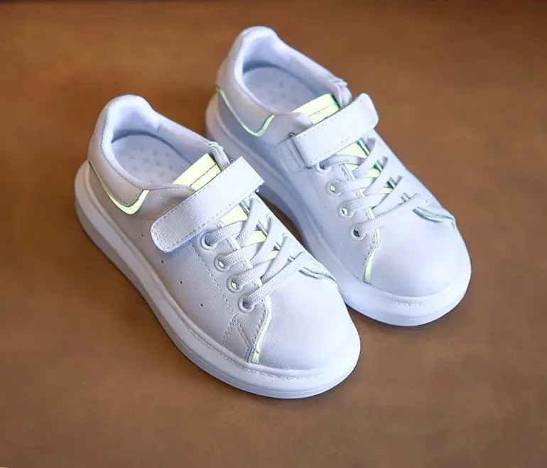 Raven sneakers