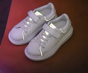 Raven sneakers