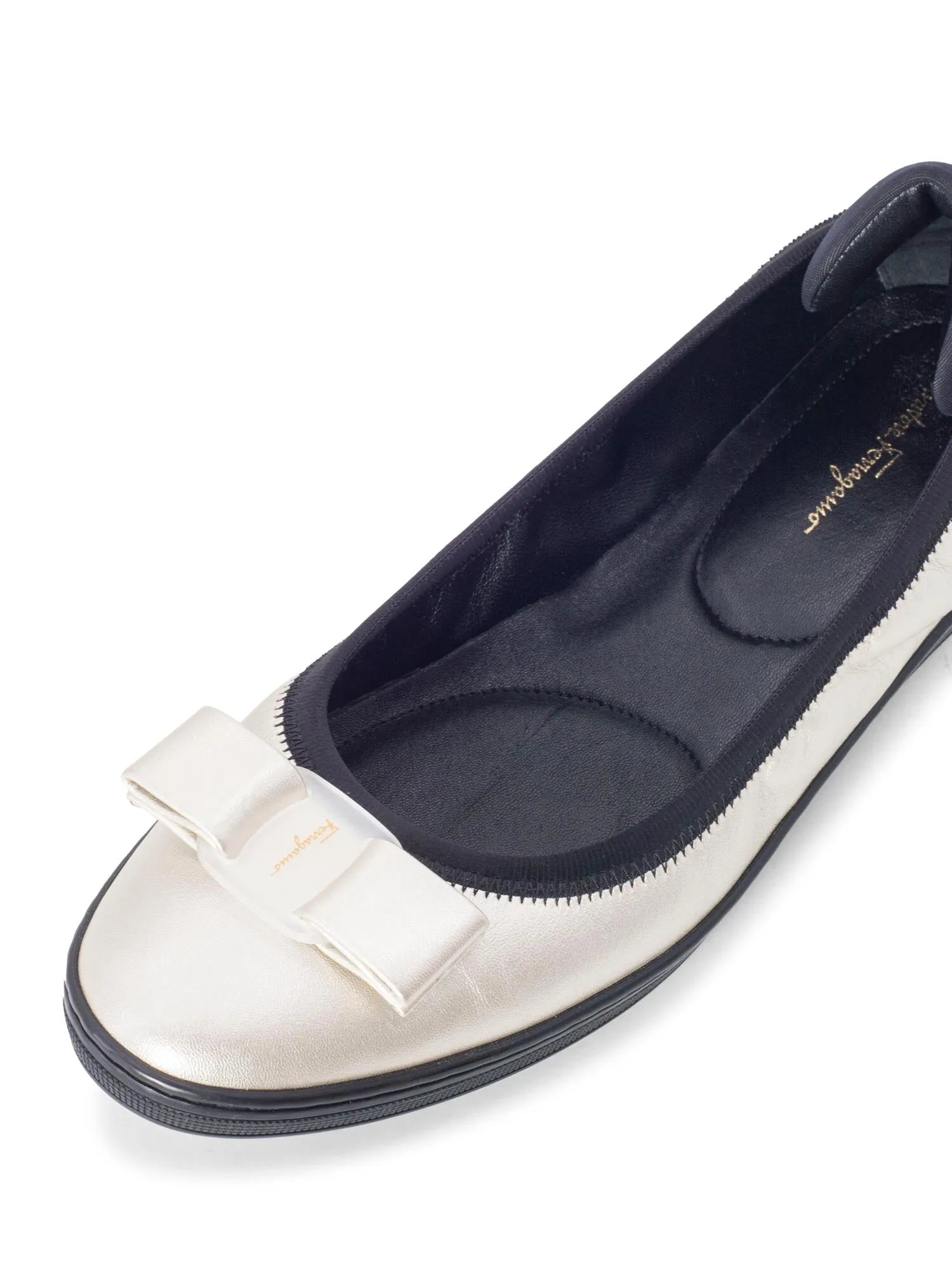 Salvatore Ferragamo Leather Round Toe Bow Ballet Flats Silver Black