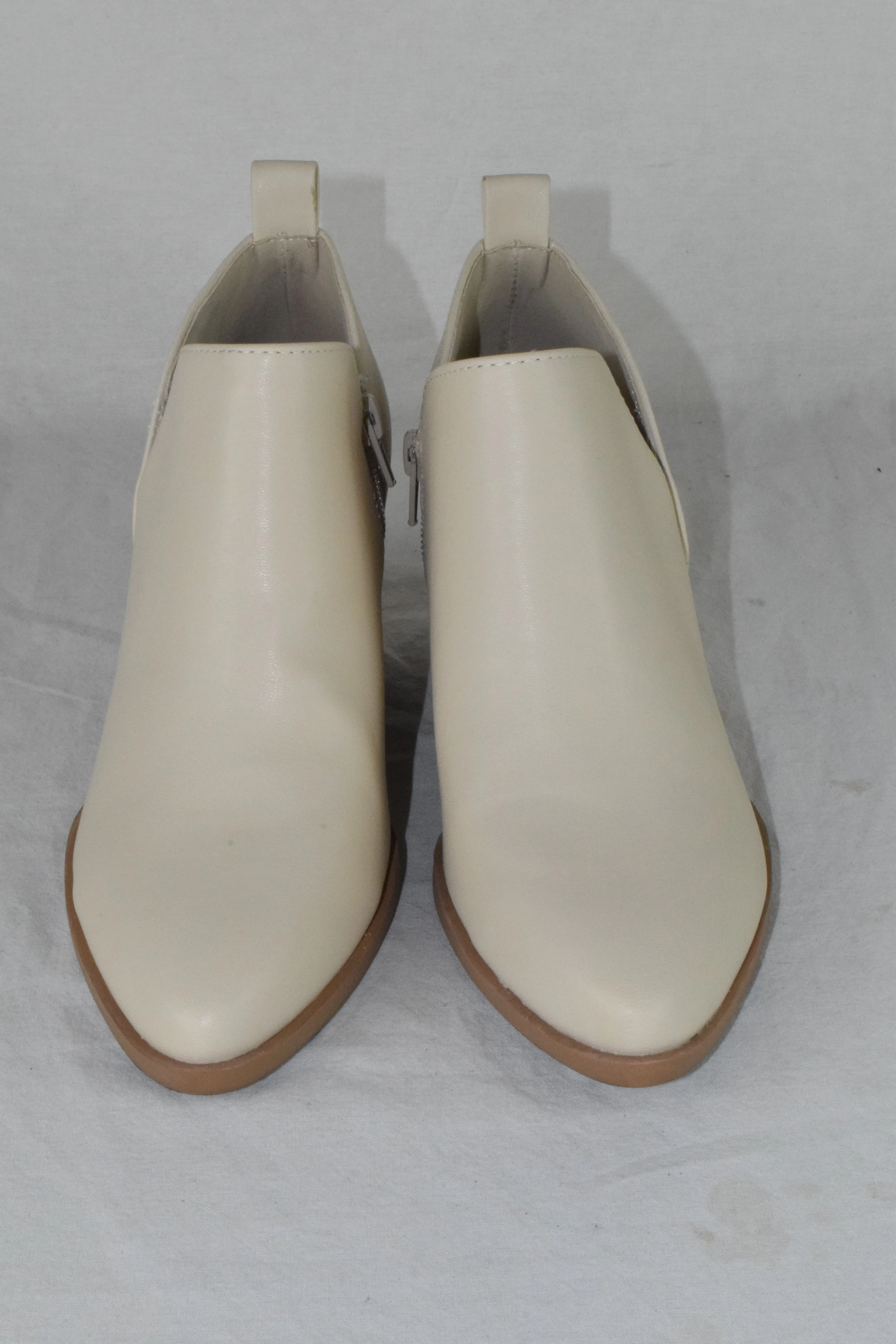 Soda Women Ankle Boots Zipper Booties V Cut Pointed Toe Heel Beige SECTORY 7.5