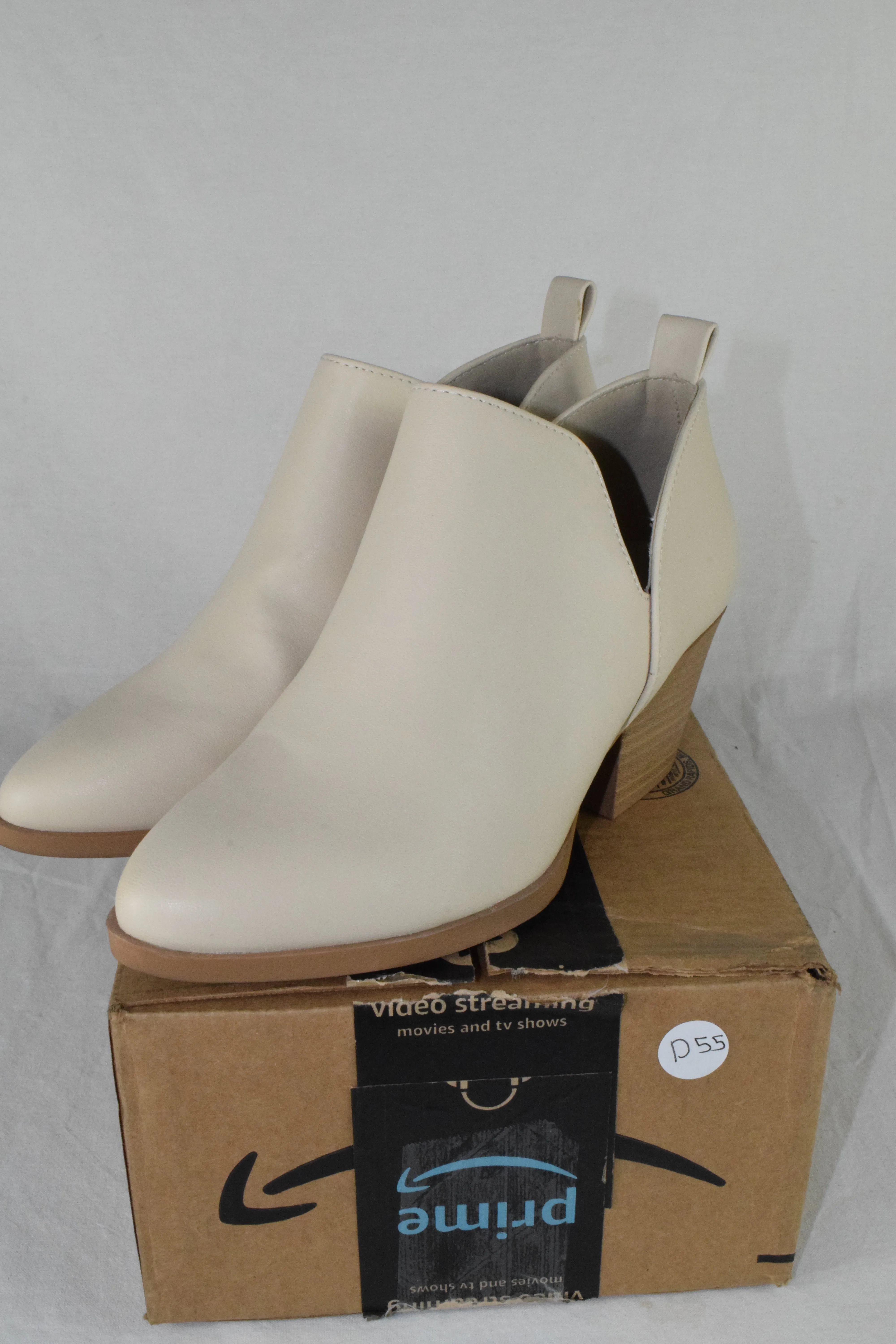 Soda Women Ankle Boots Zipper Booties V Cut Pointed Toe Heel Beige SECTORY 7.5