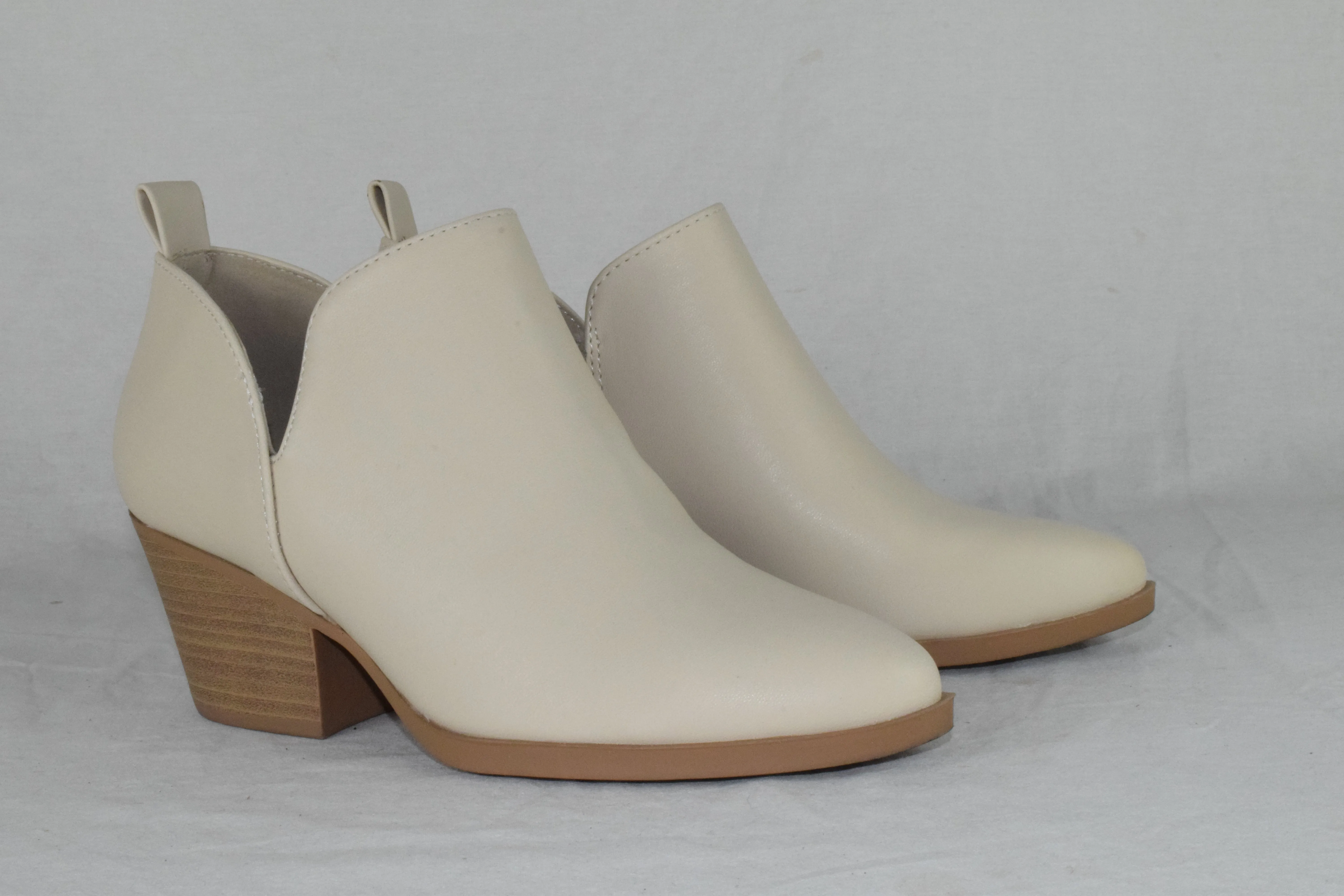 Soda Women Ankle Boots Zipper Booties V Cut Pointed Toe Heel Beige SECTORY 7.5