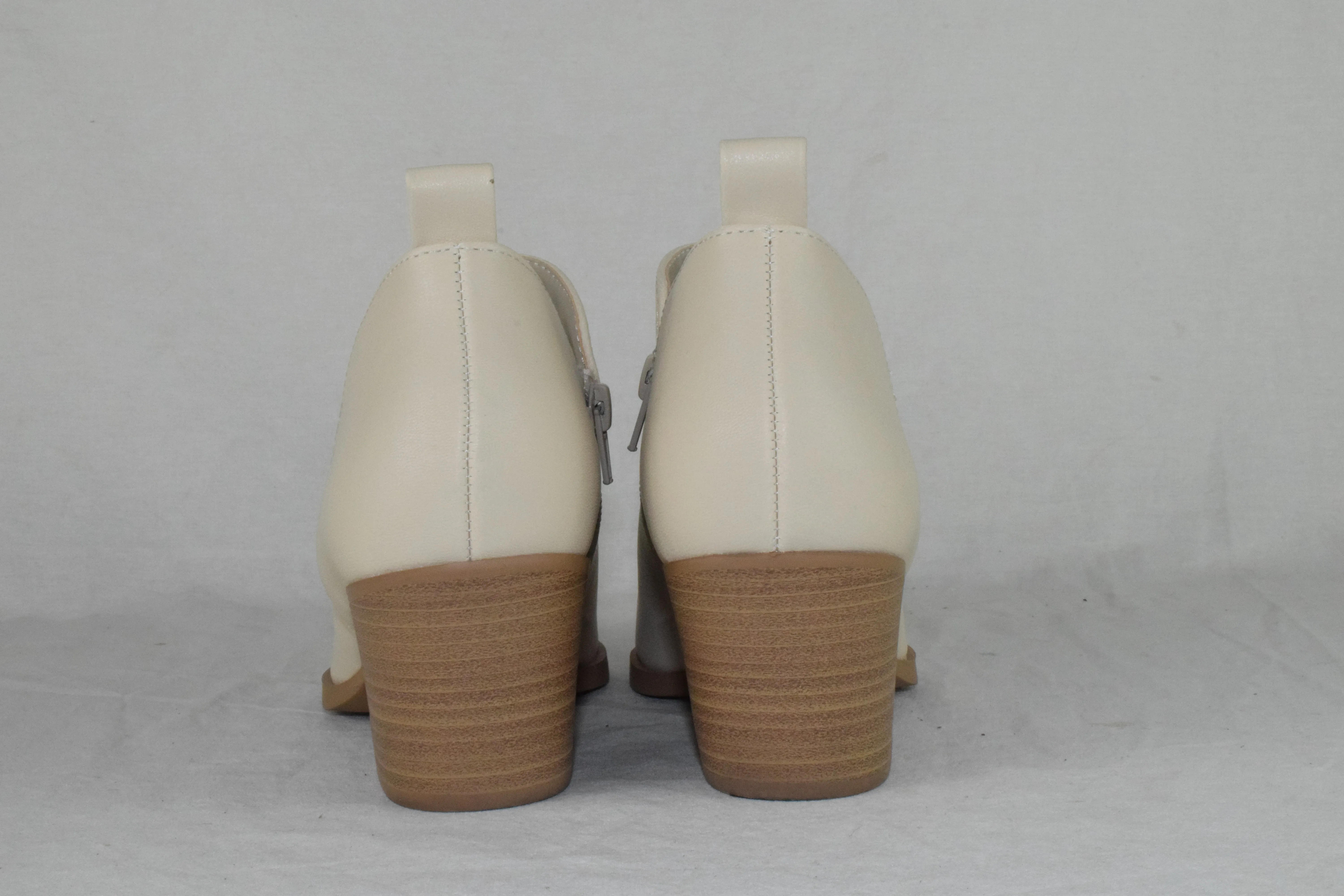 Soda Women Ankle Boots Zipper Booties V Cut Pointed Toe Heel Beige SECTORY 7.5