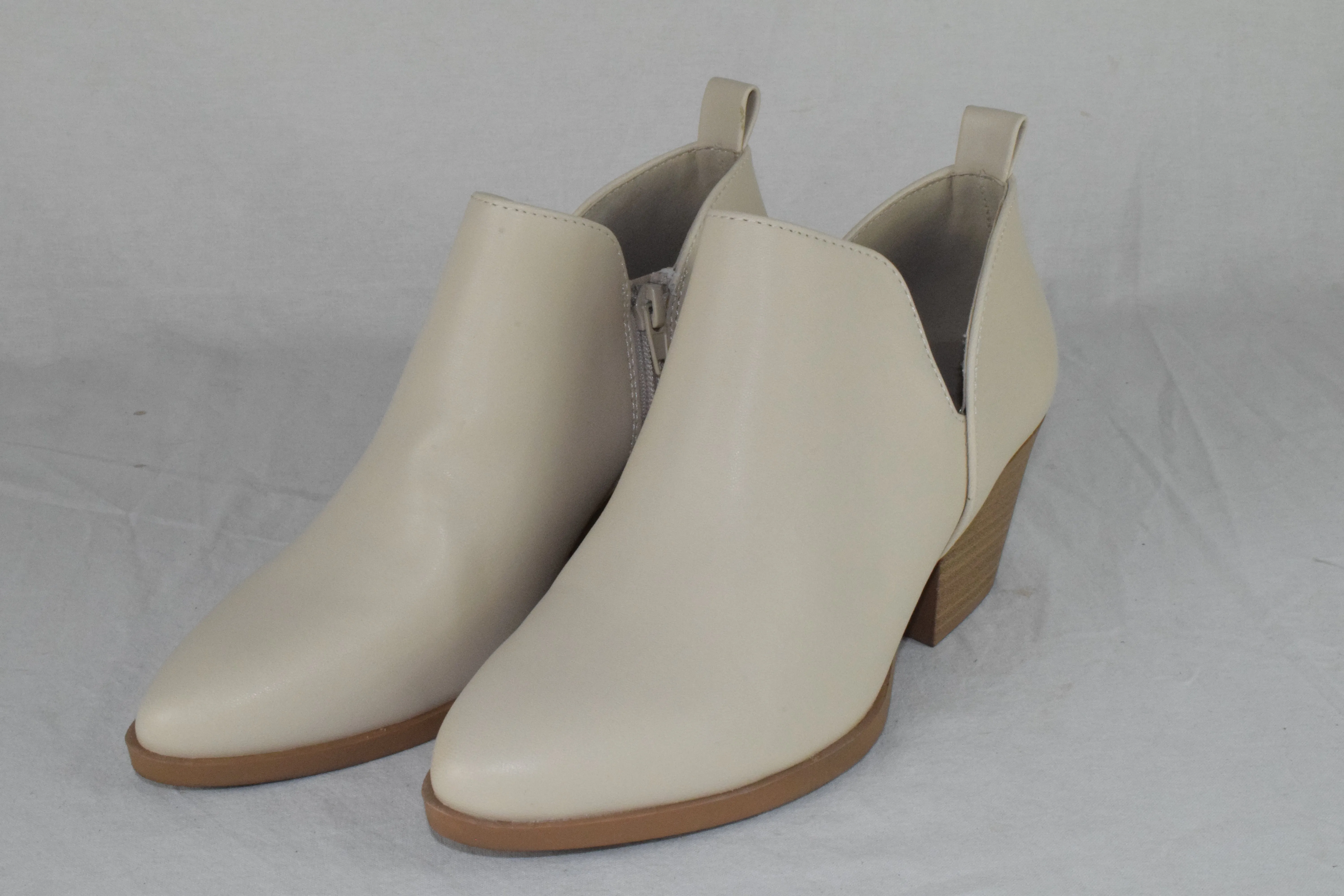 Soda Women Ankle Boots Zipper Booties V Cut Pointed Toe Heel Beige SECTORY 7.5