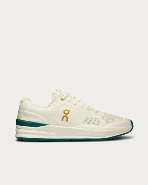 The Roger Pro Ivory / Evergreen Low Top Sneakers